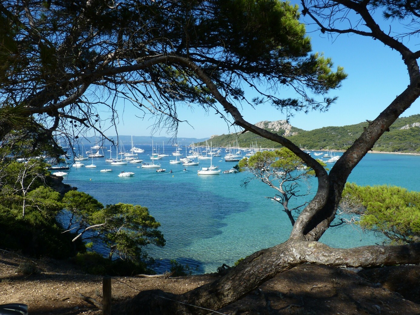 PORQUEROLLES 2026 : Navigation en flottille du 8 mai au 17 mai 2026 Bateaux impliqués : Jézéro – Tail’Eau - Télagh (à confirmer) – et Zéphir
