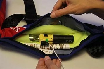 Sécurité : Révision d'un gilet automatique